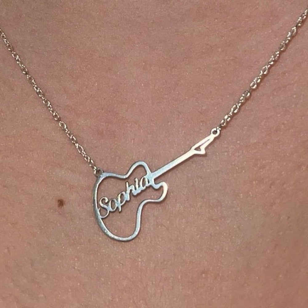 Collana con nome simbolo chita - Musical Instrument With Name recensione e prezzo