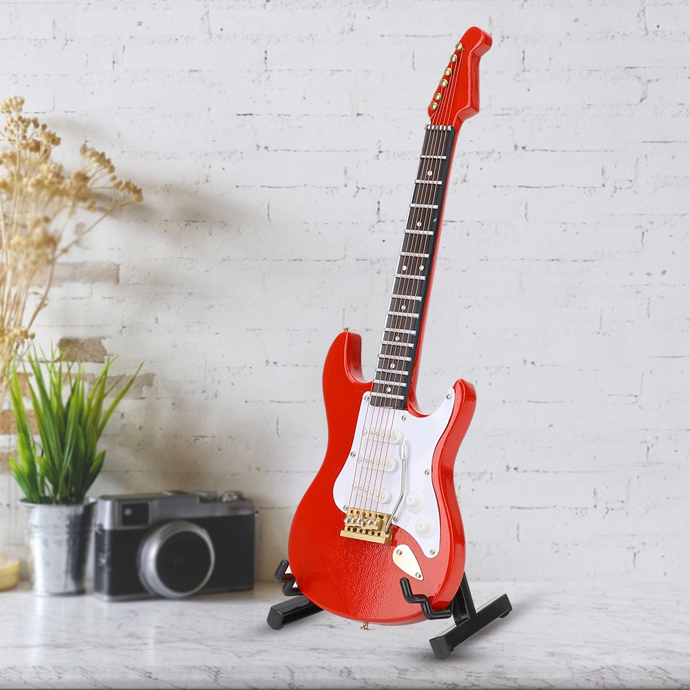Modello in Miniatura di Chitar - Musical Instrument Of recensione e prezzo